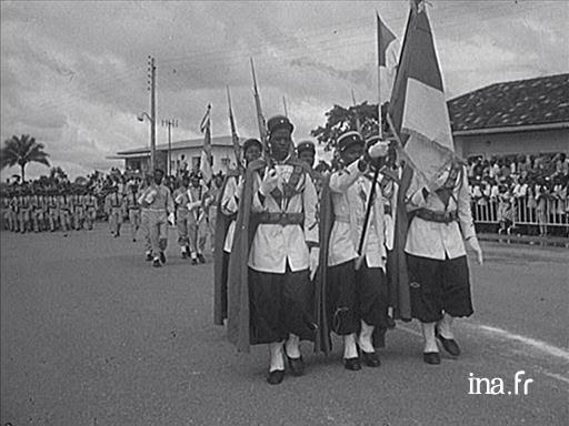 Une brève histoire de la Constitution camerounaise / A Brief History of